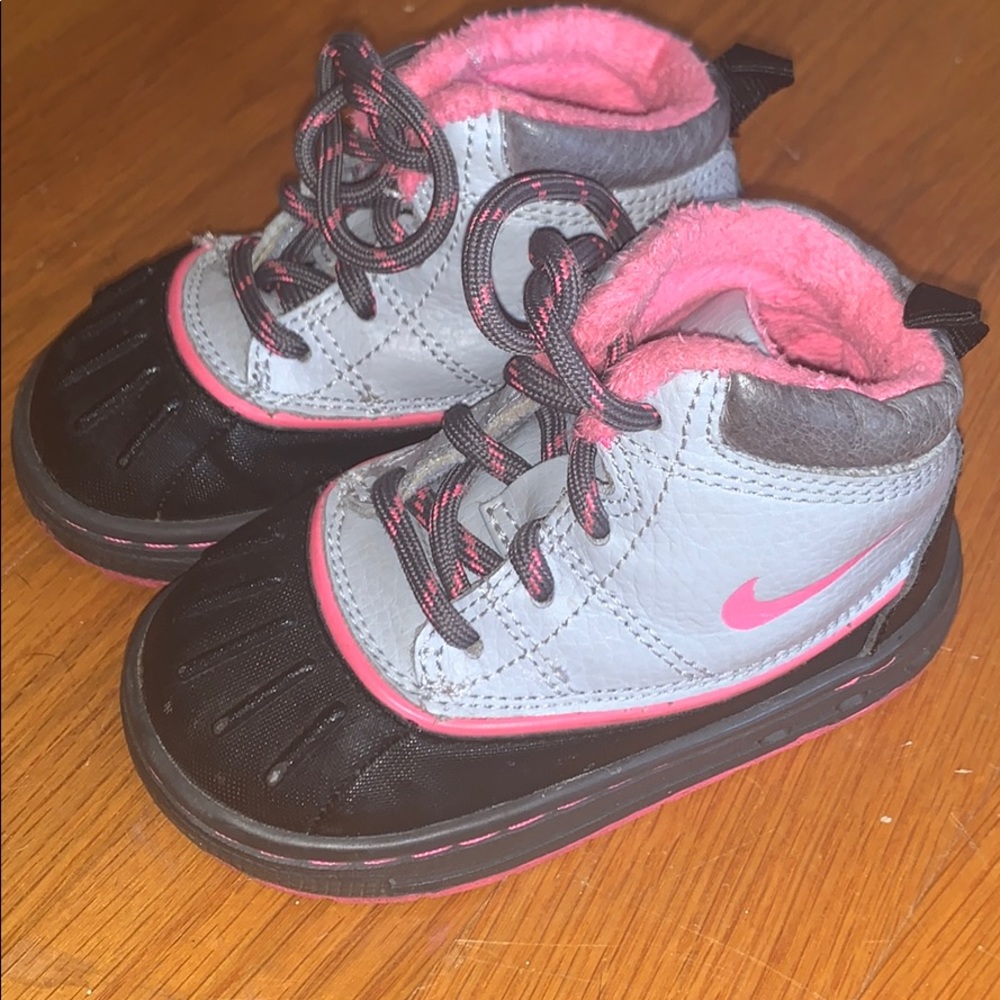 Nike Shoes